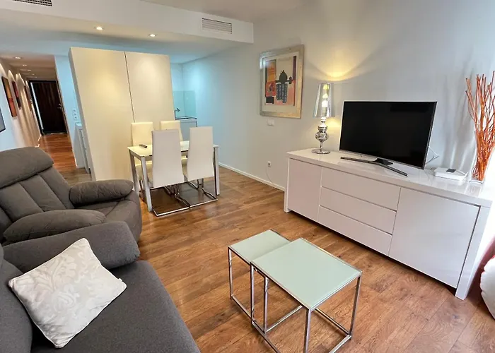 Centro De Con Parking Gratuito By El Conserje